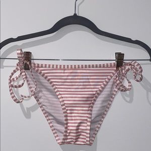 Bathing suit bottoms